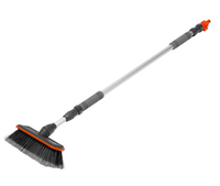 Щетка с подачей воды, телескоп. 2 части (щетка, ручка телескопическая) Stels