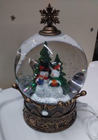 Новогодняя игрушка Шар со снегом