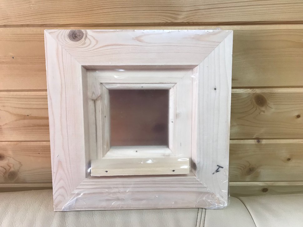 Форточка 300*300