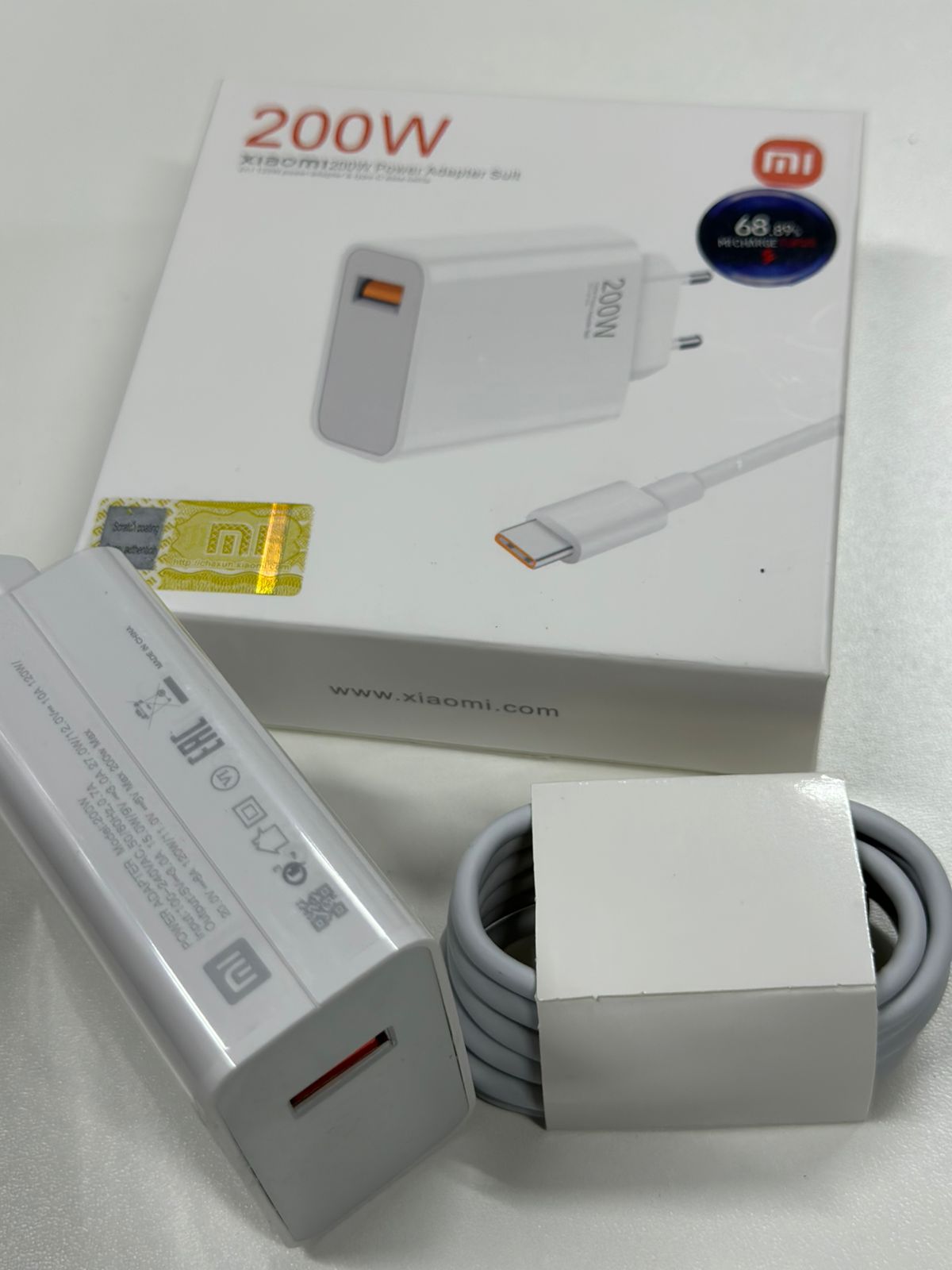 Зарядное устройство к телефону 200W