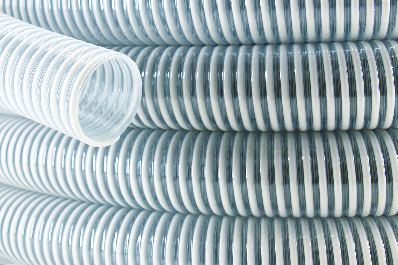 Шланг ПВХ армированный спиралью 38мм